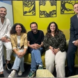 BUILD A DYNAMIC NETWORK OF OPPORTUNITIES AND COLLABORATION